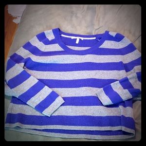 *4/$20* VS crop sweater